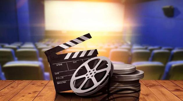 人民日报海外版:电影票退改签试试实名制?