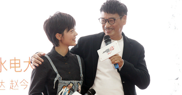 67岁吴孟达久违公开亮相，称每次吊威亚后都要吸氧