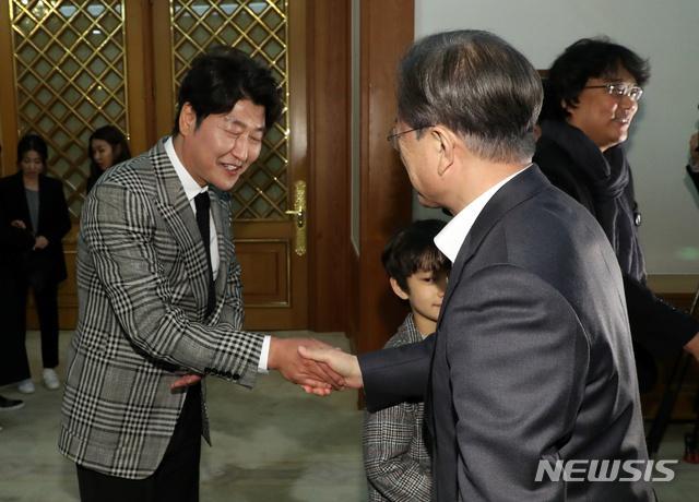 77c6a7efce1b9d166e2c5cf838f389898d546470