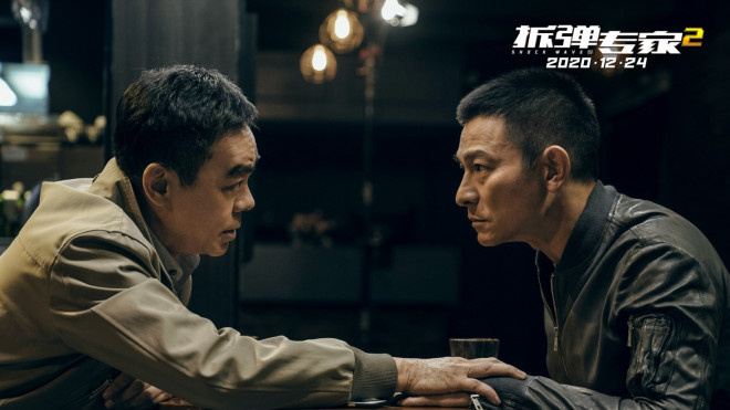 刘德华携《拆弹专家2》首次直播 创直播售票纪录