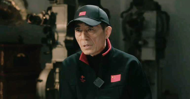 张艺谋遗憾未能和梅艳芳合作，曾写信称要一直等她