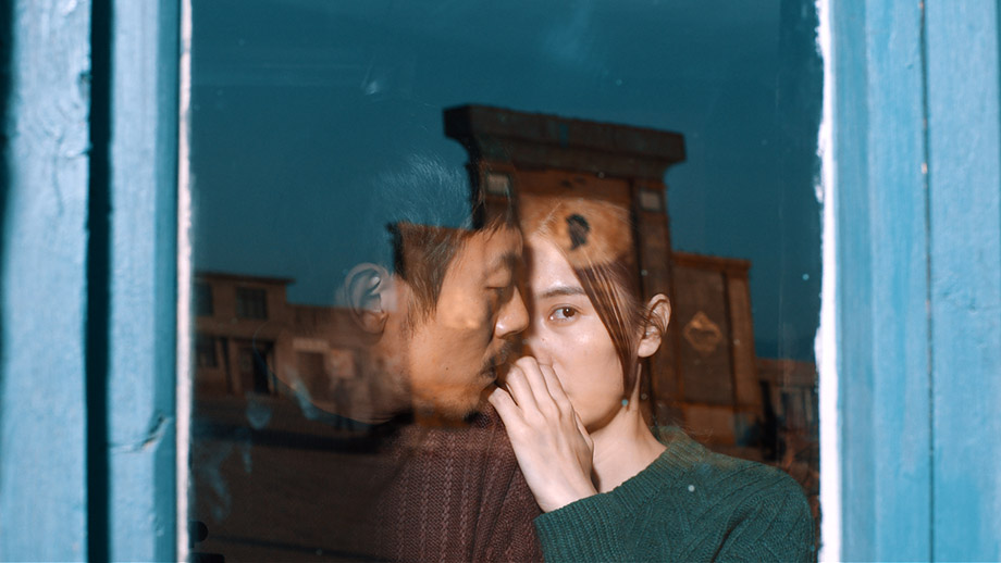 在一切向钱看的年代还想当诗人,将是灾难