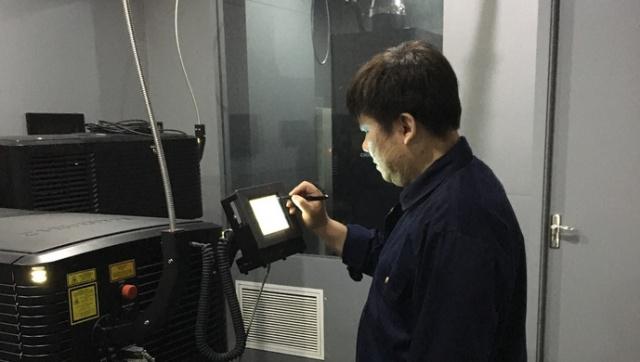 上海这位享受国务院津贴的“最强电影放映员”,为何能让李安也点赞