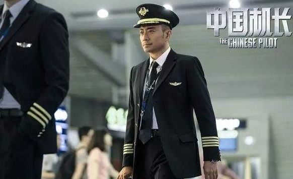 靠近年轻人、了解年轻人，他们是现阶段观影的主力军