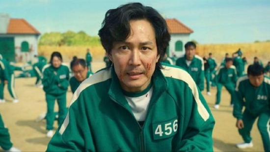 2022艾美奖颁出！赞达亚李政宰得奖创造历史